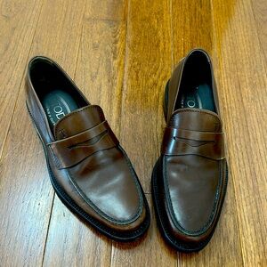 EUC Tod’s Loafers
